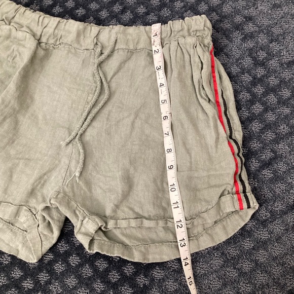 Sandra Fellini Women’s Italian 100% Linen Green Shorts - Picture 6 of 10